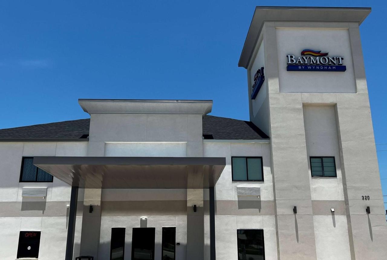 Hotel Baymont By Wyndham Freeport Texas Zewnętrze zdjęcie