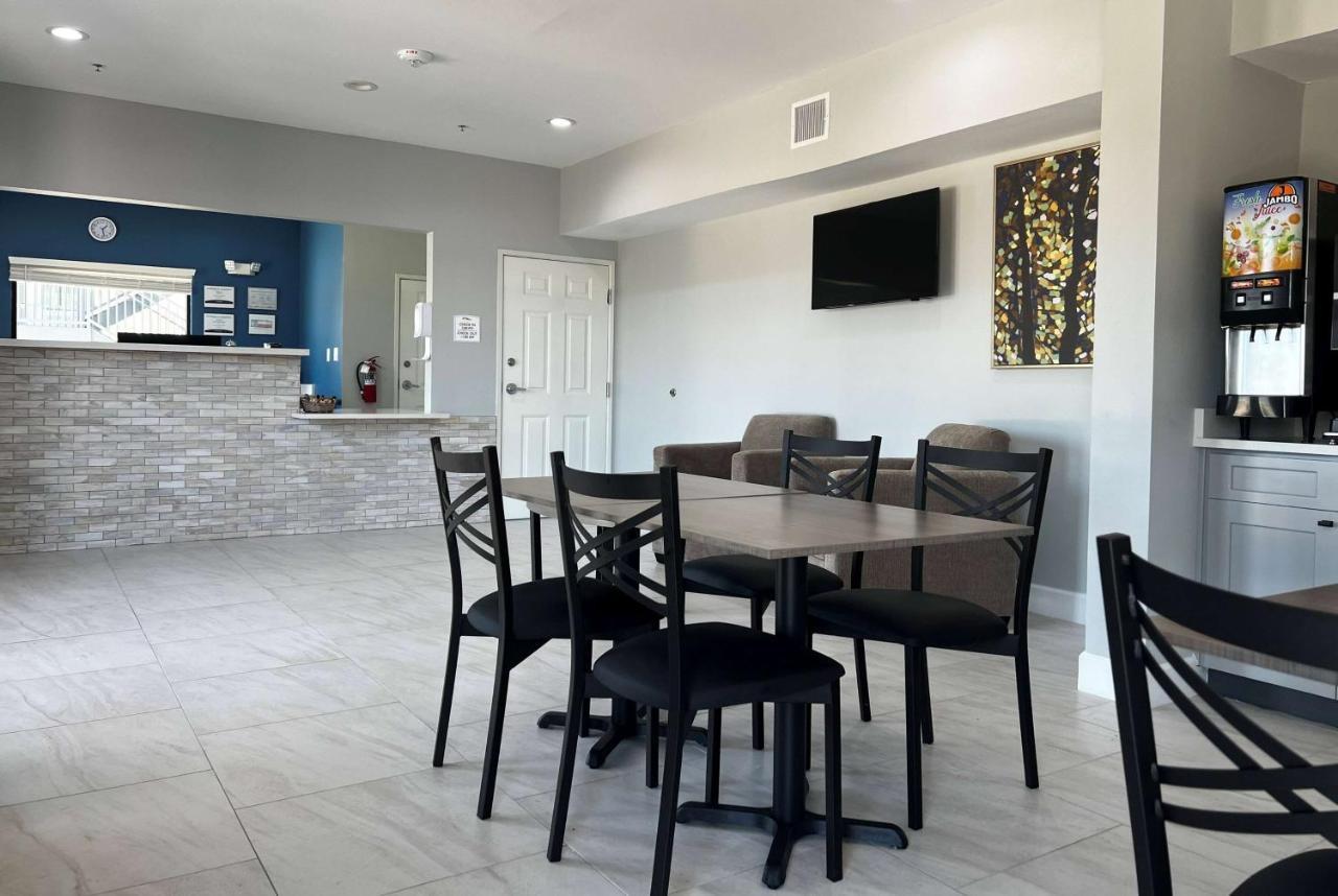 Hotel Baymont By Wyndham Freeport Texas Zewnętrze zdjęcie
