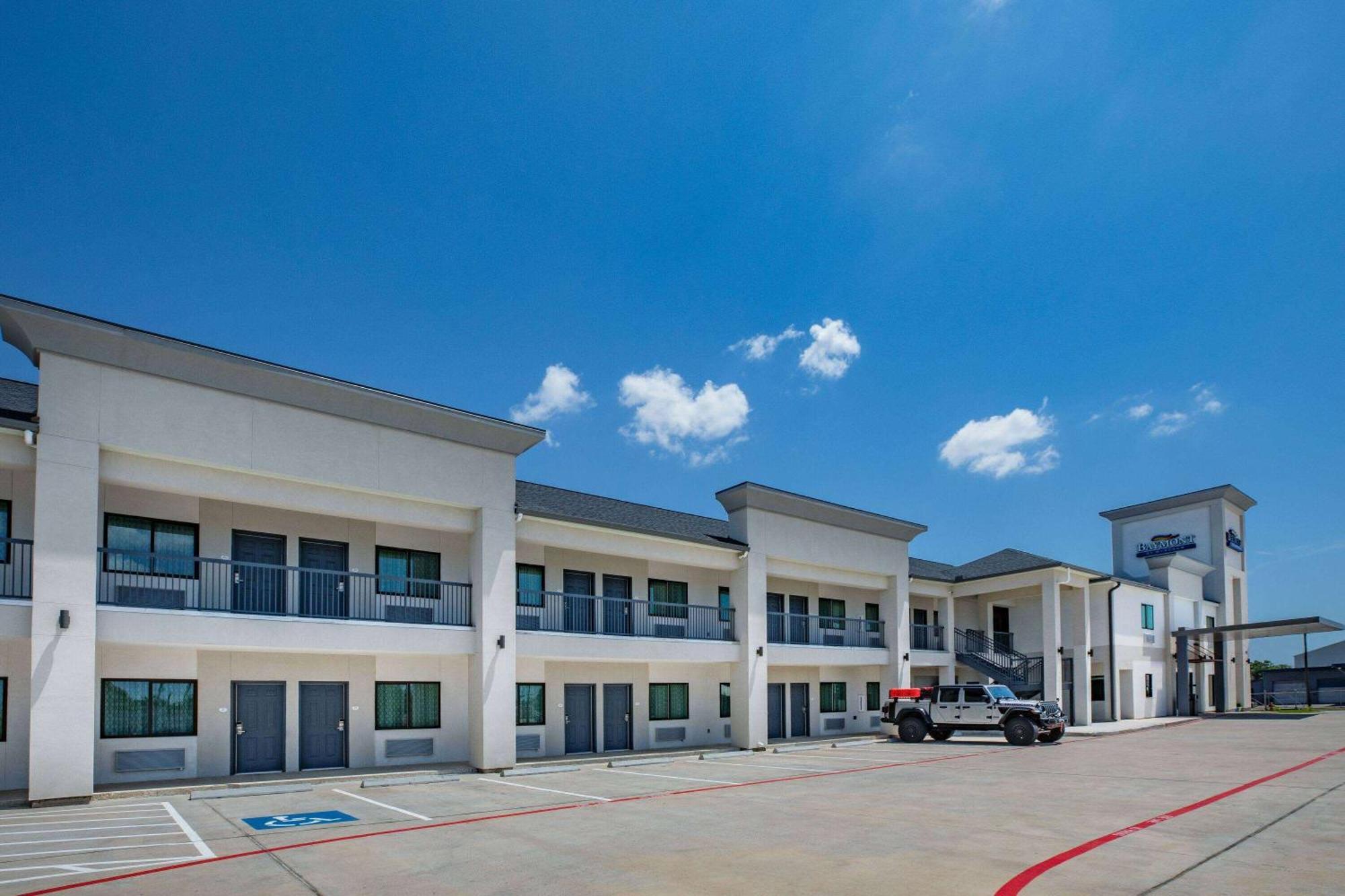 Hotel Baymont By Wyndham Freeport Texas Zewnętrze zdjęcie
