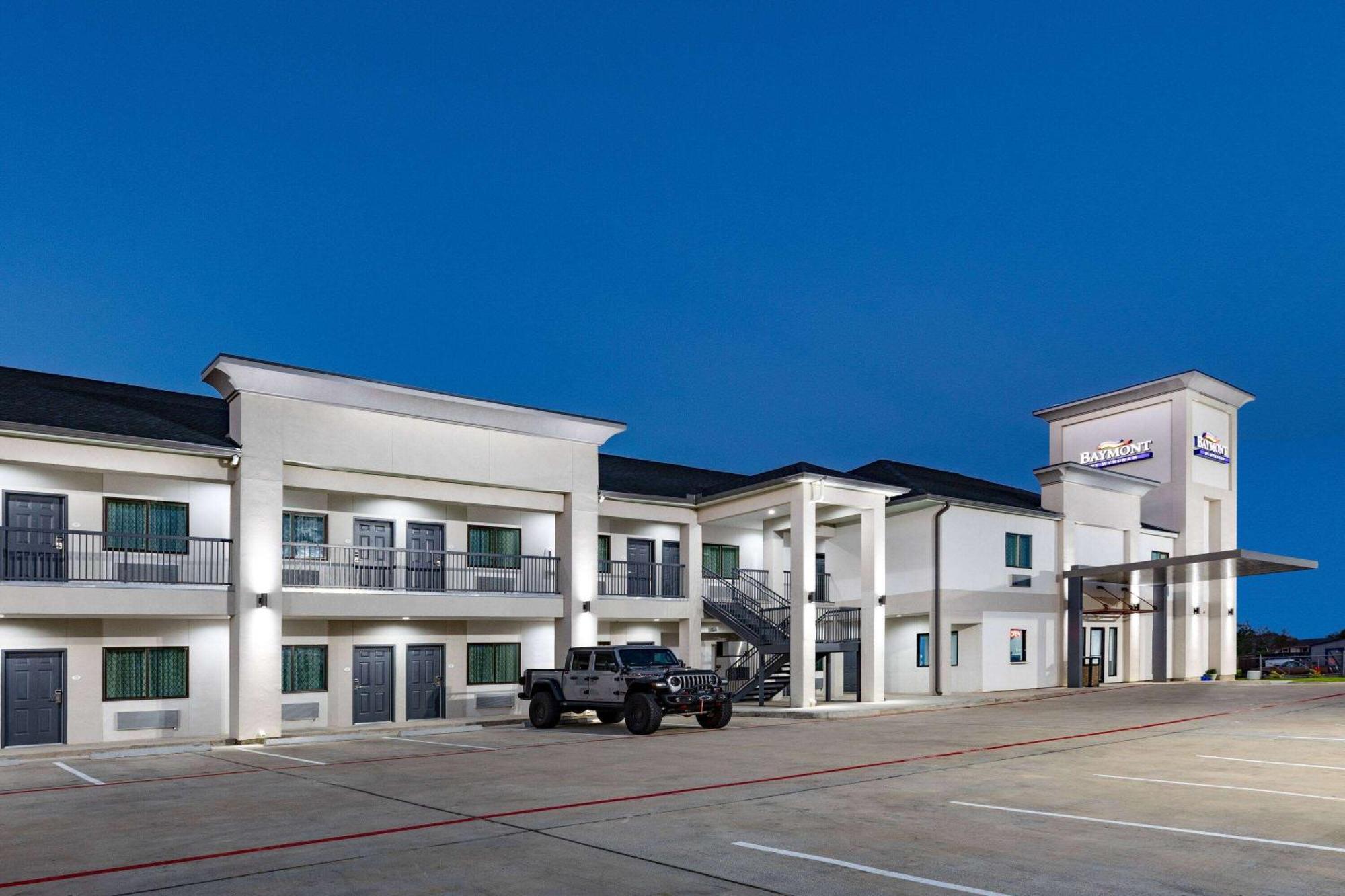 Hotel Baymont By Wyndham Freeport Texas Zewnętrze zdjęcie